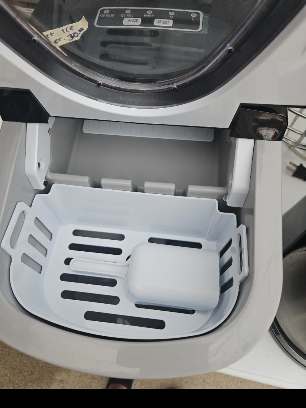 Bullet Ice Maker - Picture 2 of 2